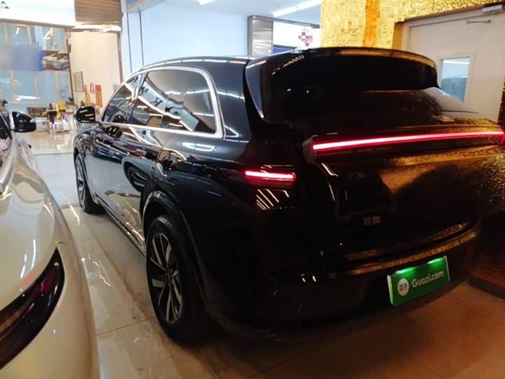 Фото 5 - LiXiang L7