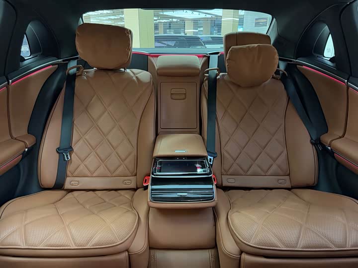 Фото 14 - Mercedes-Benz Maybach S-Class