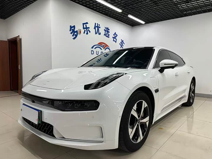 Фото 1 - Zeekr 001