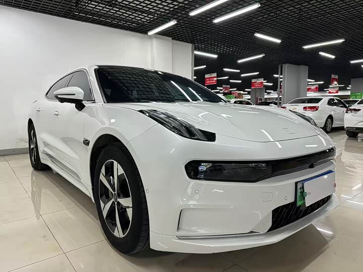 Фото 3 - Zeekr 001