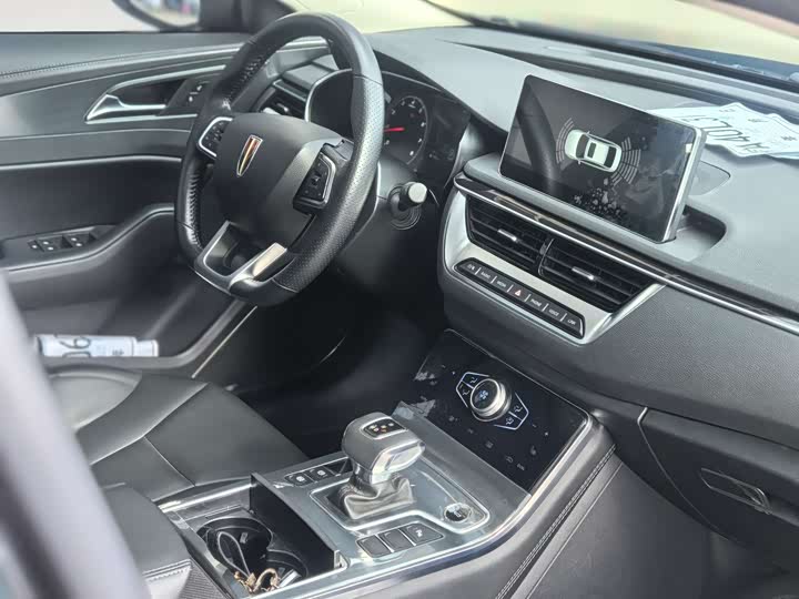 Фото 4 - Hongqi H5