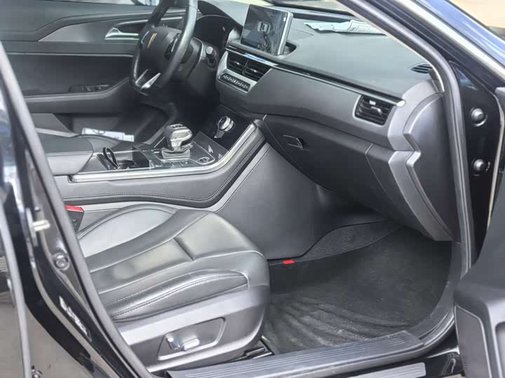 Фото 5 - Hongqi H5