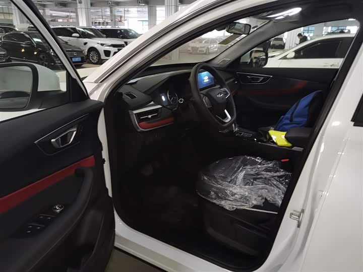 Фото 16 - Chery Tiggo 7