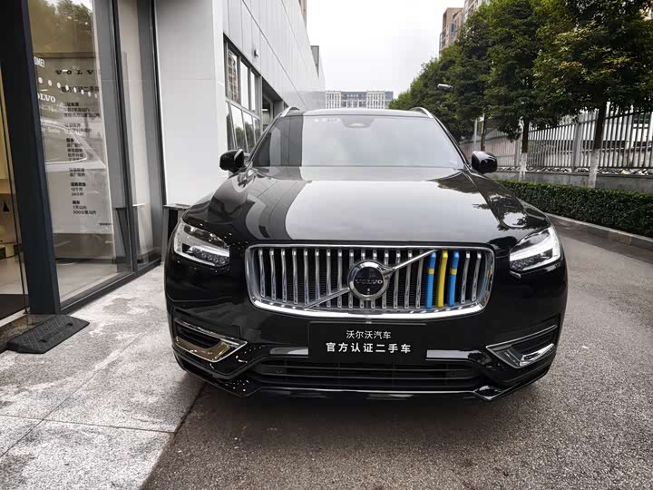 Фото 2 - Volvo XC90 Hybrid
