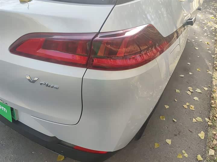 Фото 8 - GAC Aion V