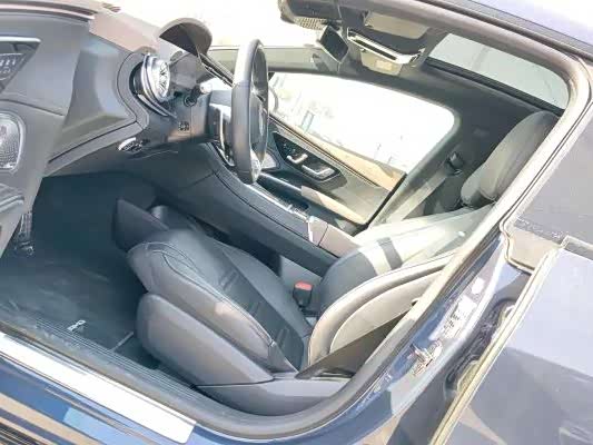 Фото 3 - Mercedes-Benz EQS AMG