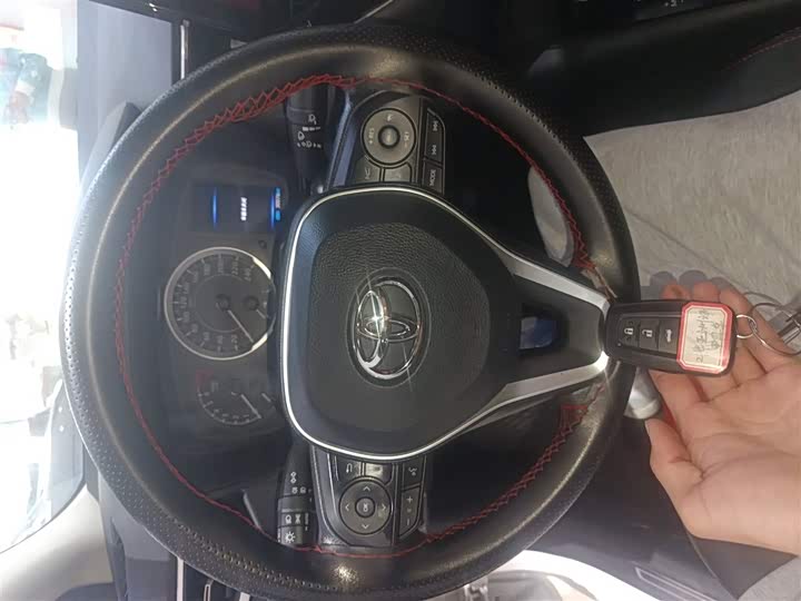 Фото 9 - Toyota Allion