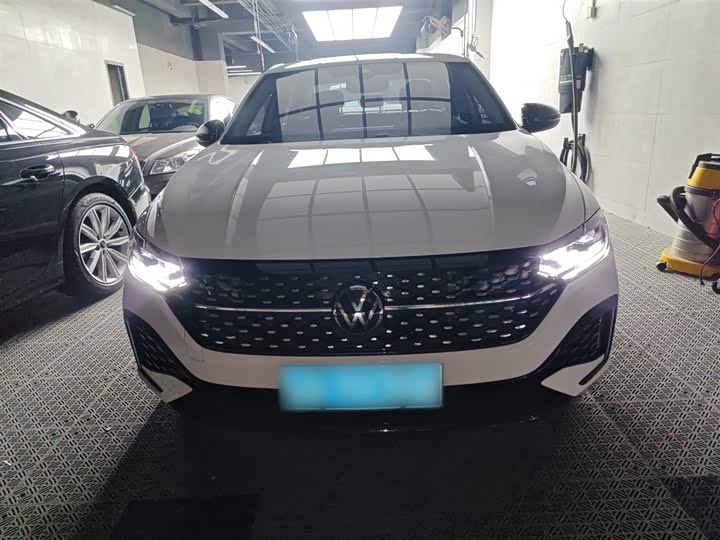 Фото 3 - Volkswagen Lavida