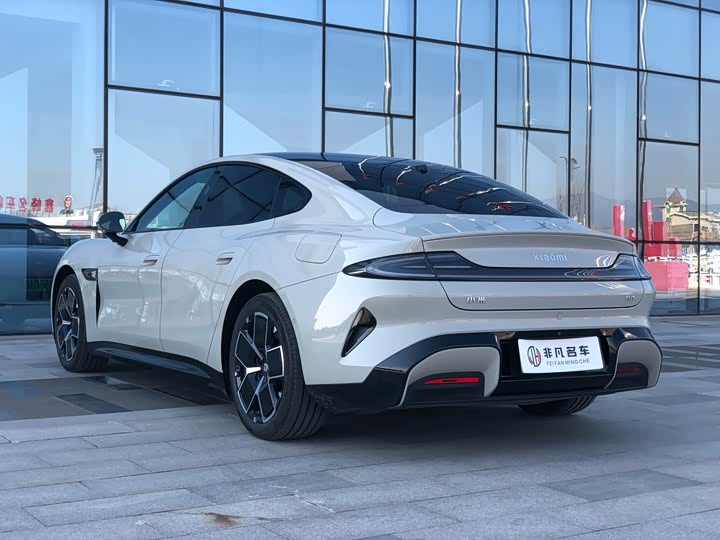 Фото 5 - Xiaomi SU7