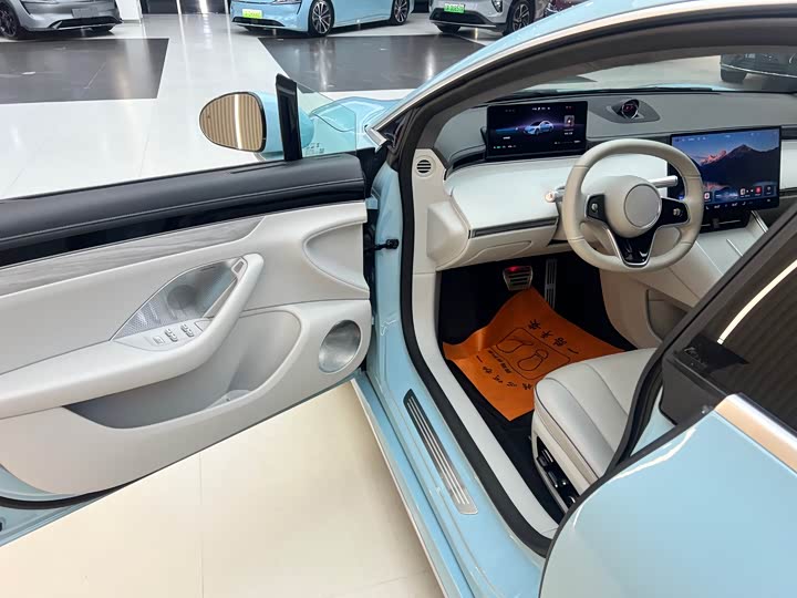 Фото 11 - Luxeed S7