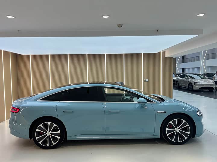 Фото 4 - Luxeed S7