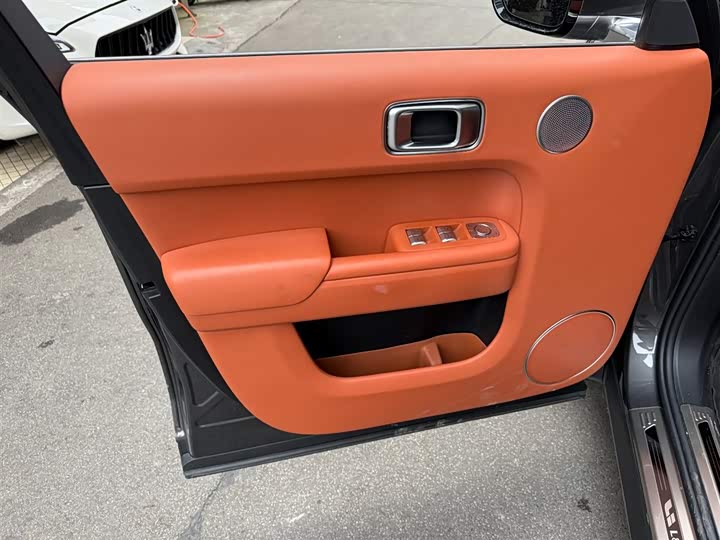 Фото 6 - LiXiang L8