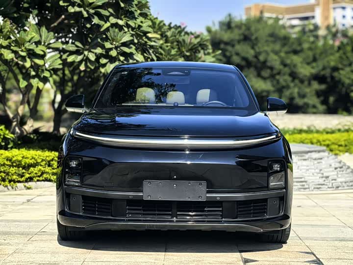 Фото 2 - LiXiang L7