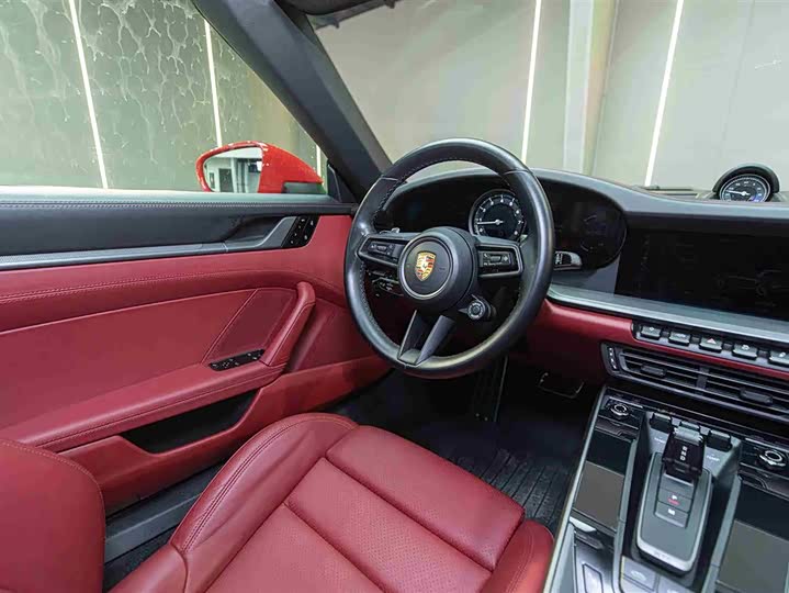 Фото 12 - Porsche 911