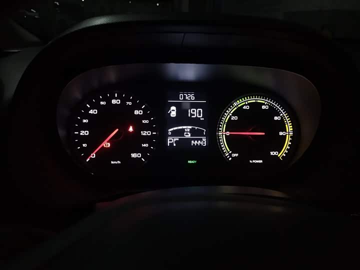 Фото 4 - Roewe Clever