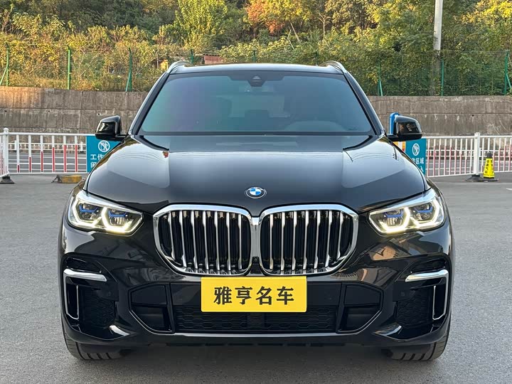 Фото 2 - BMW X5