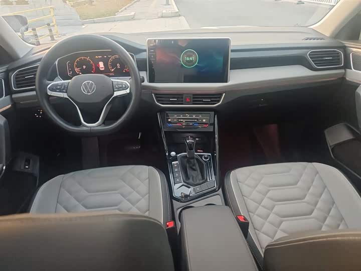 Фото 10 - Volkswagen Tayron