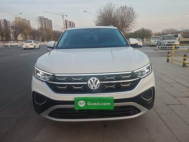 Фото 3 - Volkswagen Tayron