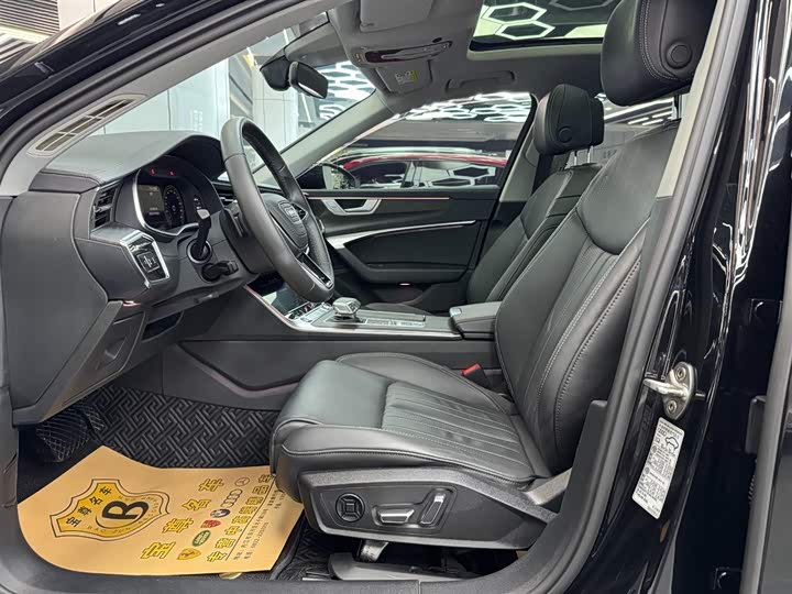 Фото 7 - Audi A6L