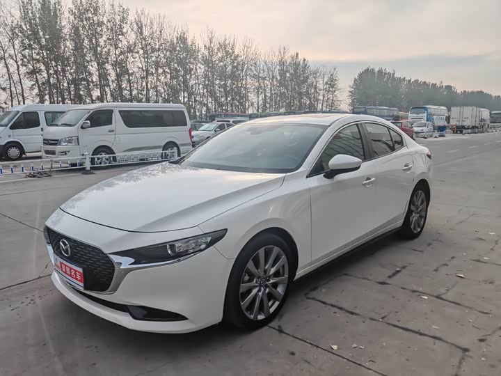 Фото 1 - Mazda 3 (Axela)