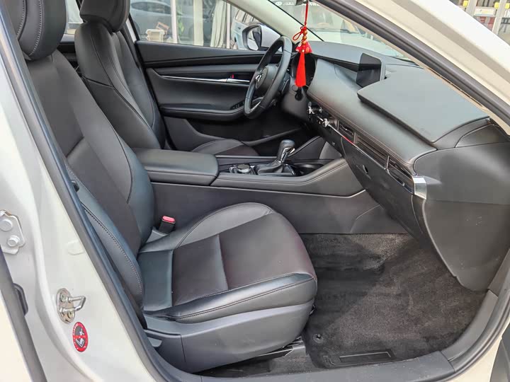 Фото 11 - Mazda 3 (Axela)