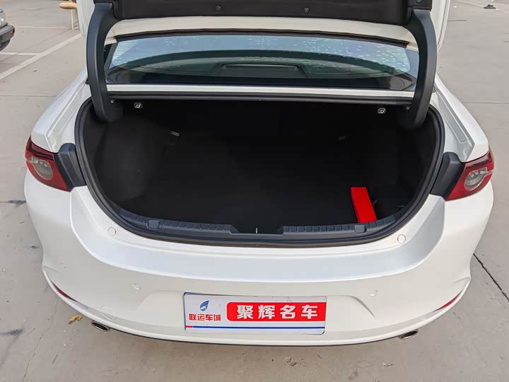 Фото 12 - Mazda 3 (Axela)