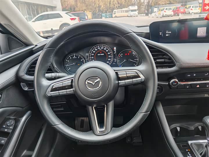 Фото 7 - Mazda 3 (Axela)