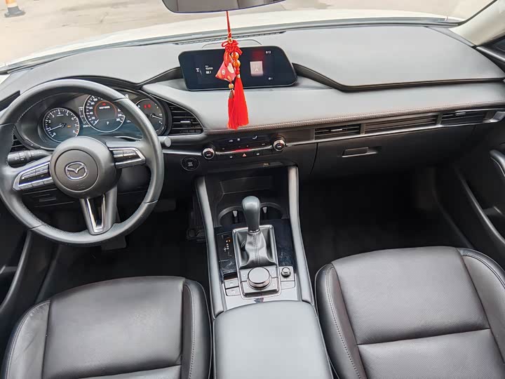 Фото 9 - Mazda 3 (Axela)