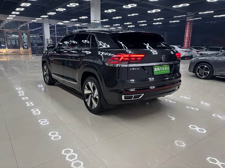 Фото 7 - Volkswagen Teramont X