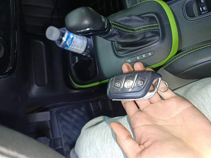 Фото 9 - Roewe Clever