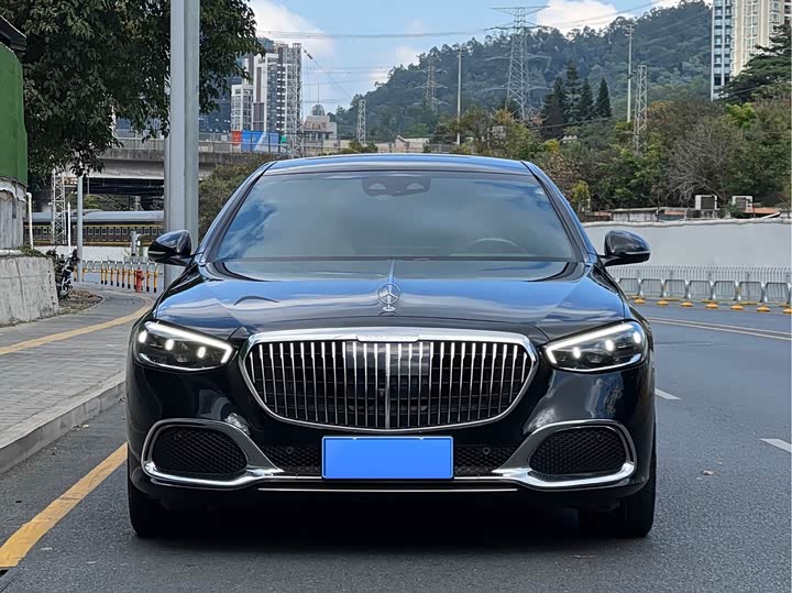 Фото 2 - Mercedes-Benz Maybach S-Class