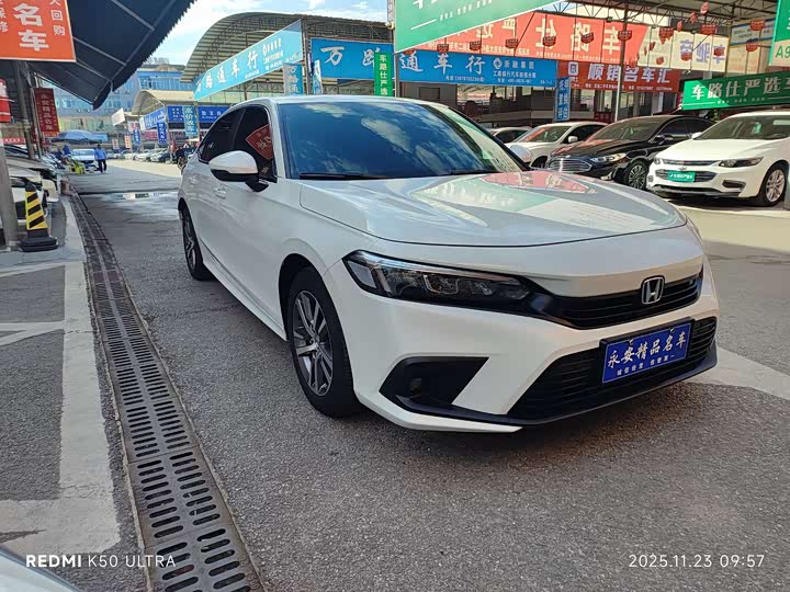 Фото 3 - Honda Civic