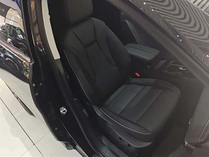 Фото 11 - Buick Envision Plus