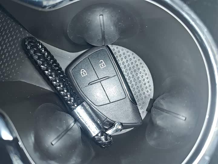 Фото 12 - Buick Envision Plus