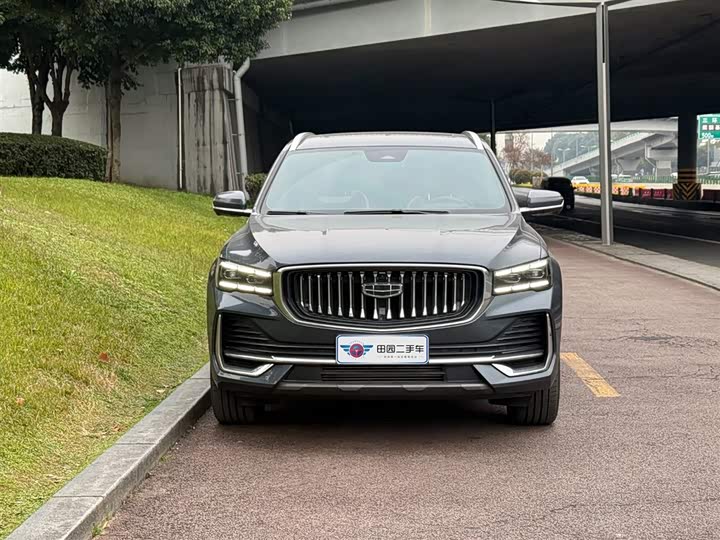 Фото 2 - Geely Monjaro