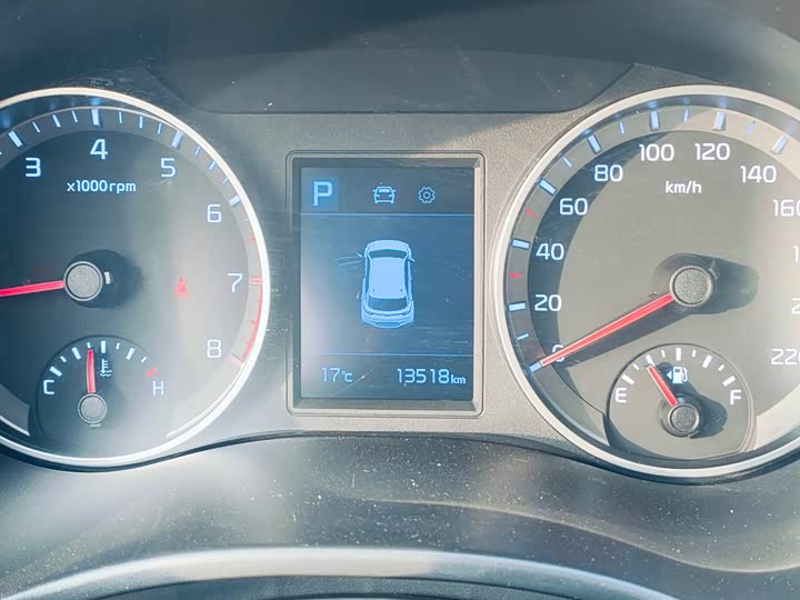 Фото 9 - Kia KX1