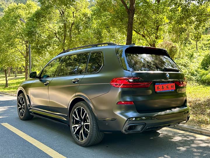Фото 6 - BMW X7