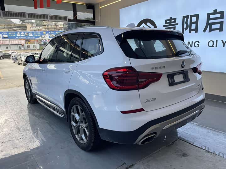 Фото 19 - BMW X3