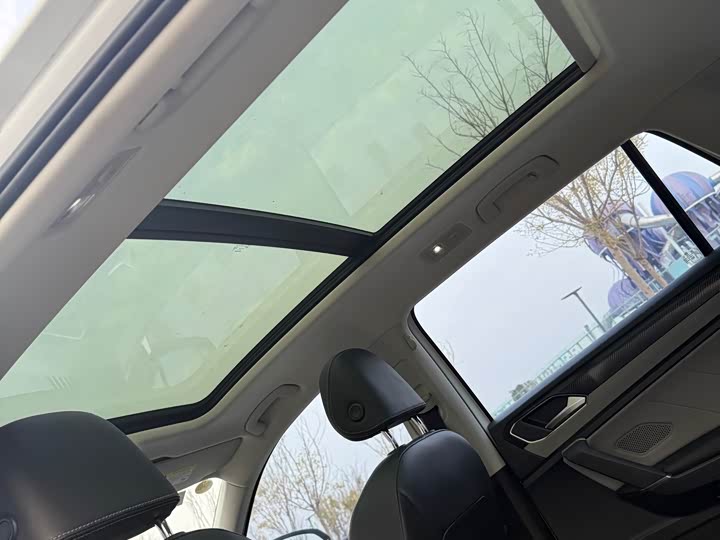 Фото 10 - Volkswagen Tayron