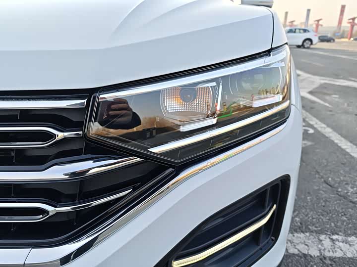 Фото 21 - Volkswagen Tayron