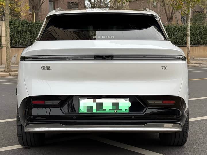 Фото 8 - Zeekr 7X