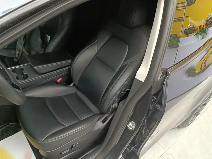 Фото 15 - Tesla Model Y