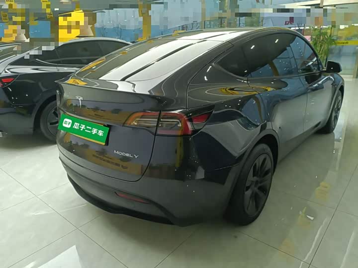Фото 7 - Tesla Model Y