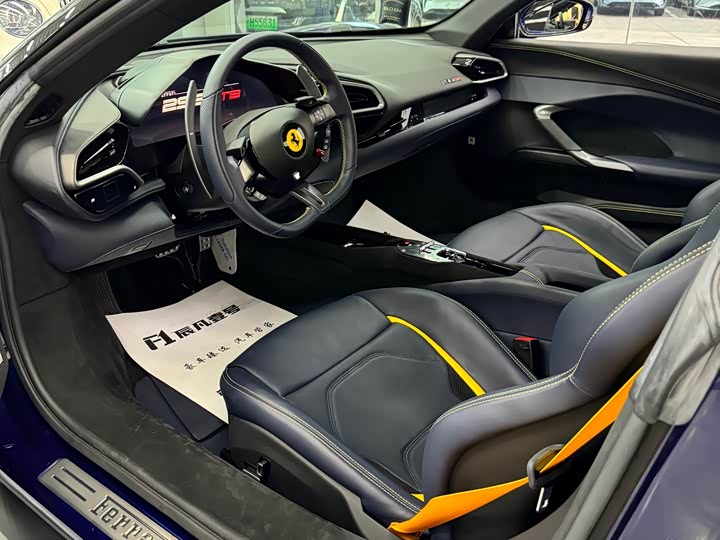 Фото 12 - Ferrari 296