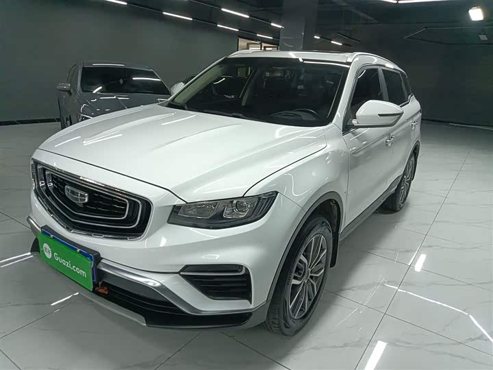 Фото 2 - Geely Atlas
