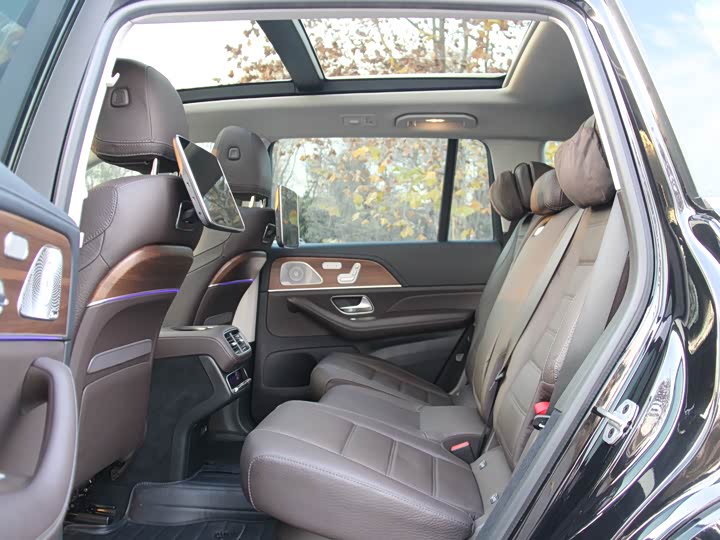 Фото 14 - Mercedes-Benz GLS-Class