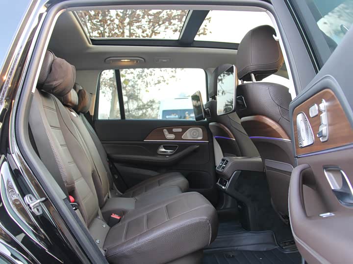 Фото 19 - Mercedes-Benz GLS-Class