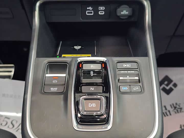 Фото 16 - Honda Breeze Hybrid