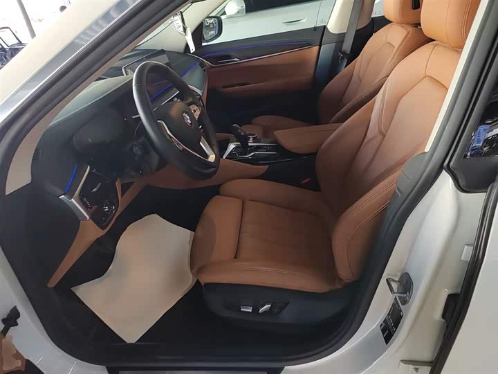 Фото 15 - BMW 6 Series GT