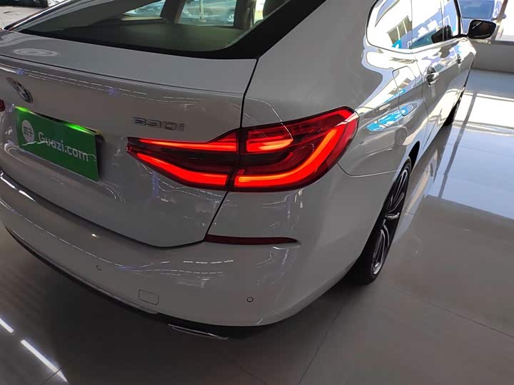 Фото 8 - BMW 6 Series GT